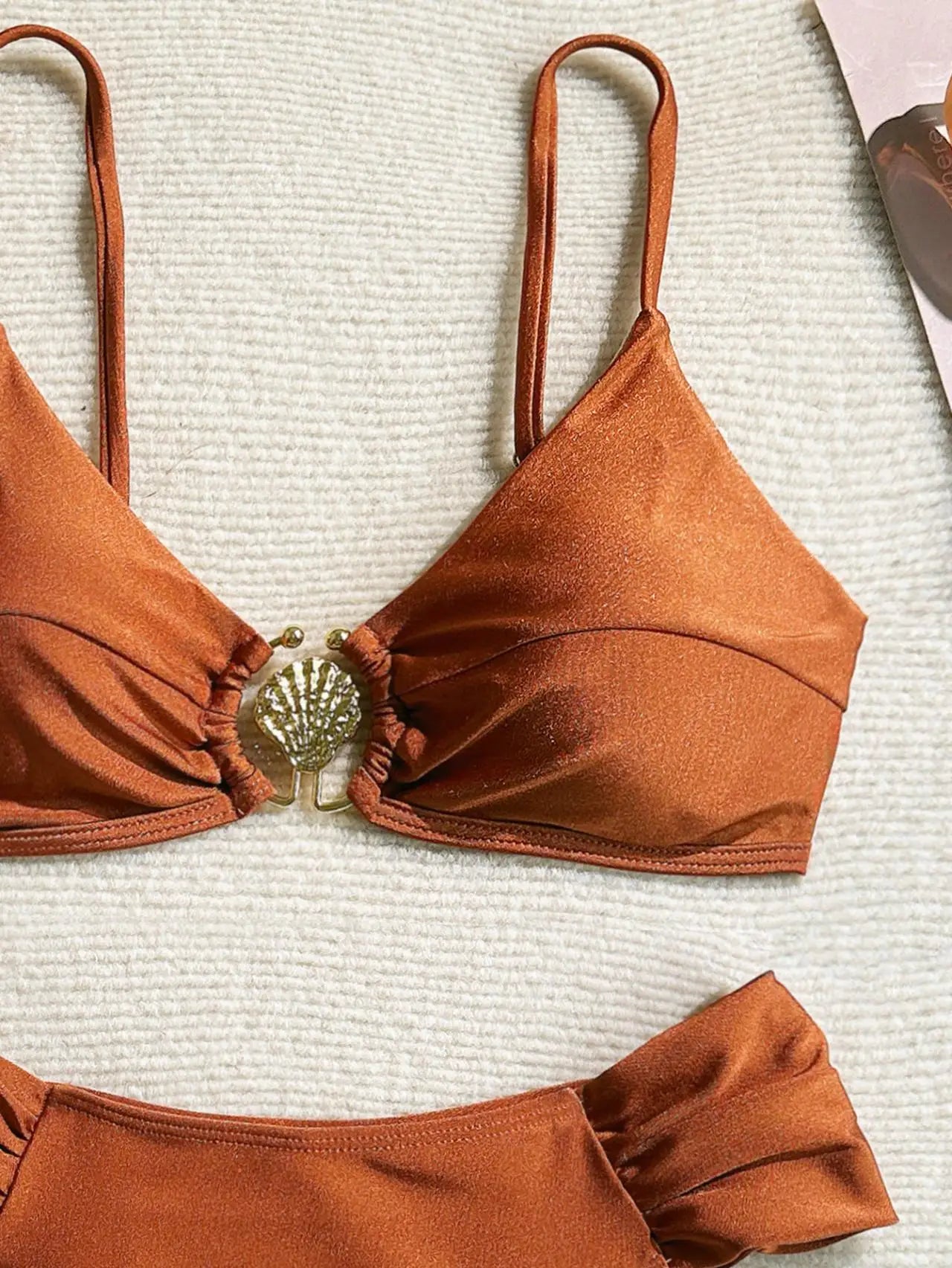 Pleated High‑Waist Bikini Set with Shell Metal Buckle - Orange3
