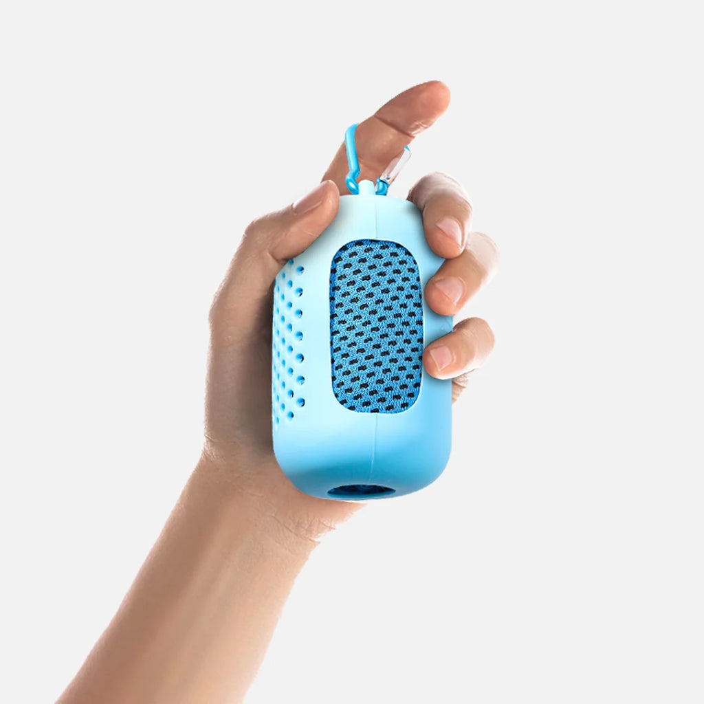 Portable Cooling Towel with Silicone Case – Blue