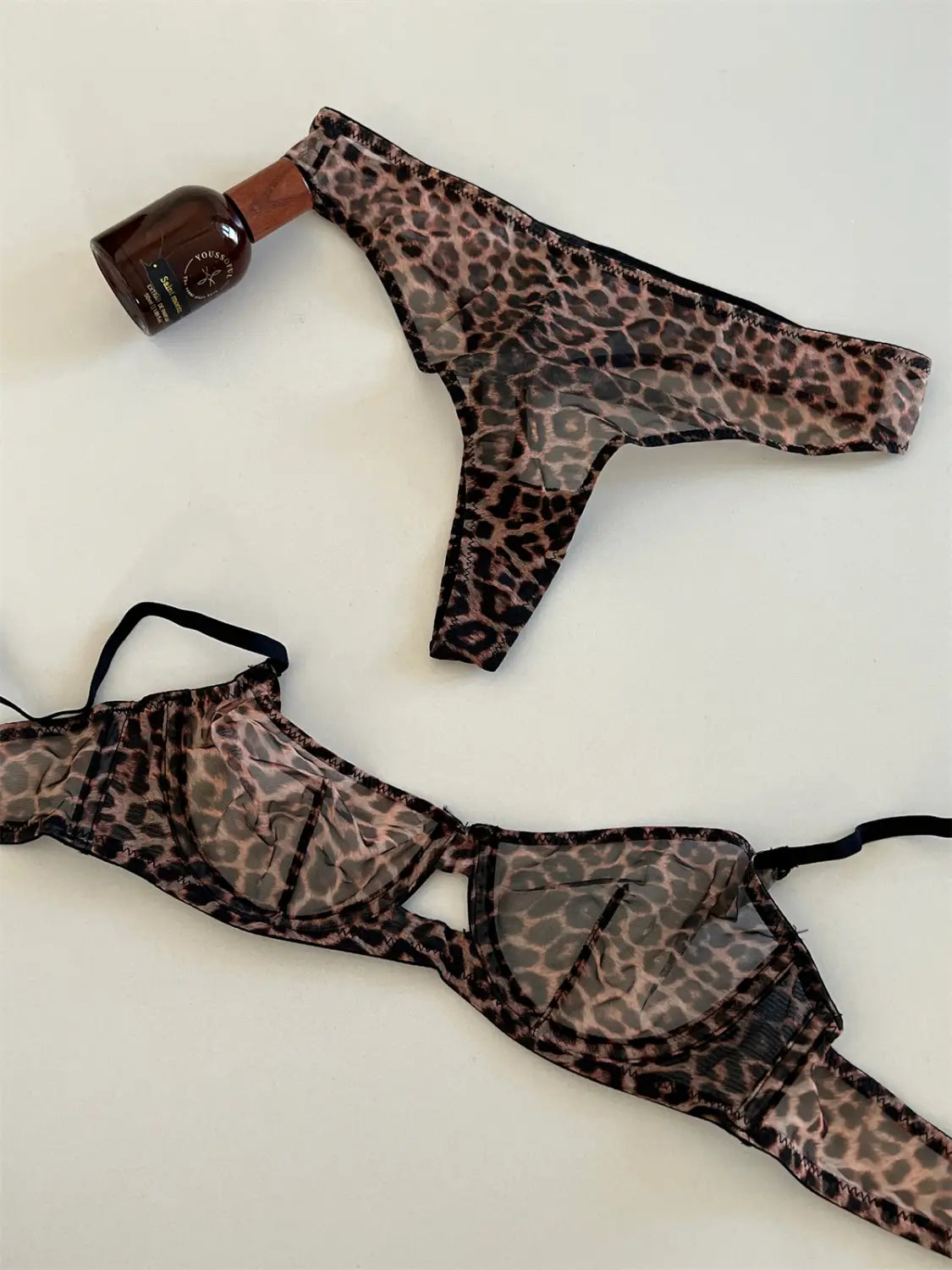 Seamless Lace Bra Set – Ultra-Thin & See-Through Elegance