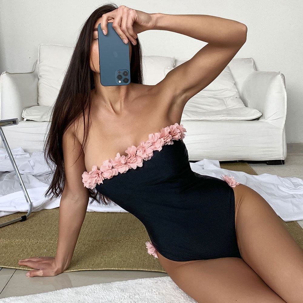 Contrast 3D Petal Bandeau Brazilian One Piece Swimsuit - Black / S On sale