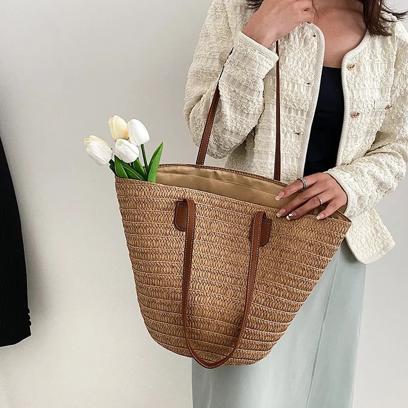 Large-Capacity Summer Beach Tote Straw Woven Handbag - On sale
