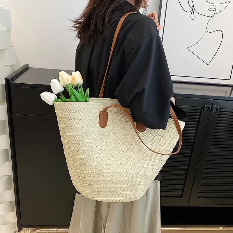 Large-Capacity Summer Beach Tote Straw Woven Handbag - On sale