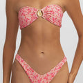 Rosa Bandeau-Bikini mit gerüschtem Oberteil und rundem Ring-Detail, High-Cut Brazilian