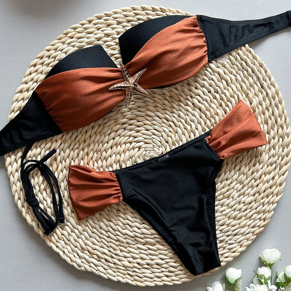 Costume da bagno bikini a due pezzi brasiliano con bandeau arricciato e gamba alta a stella marina metallica